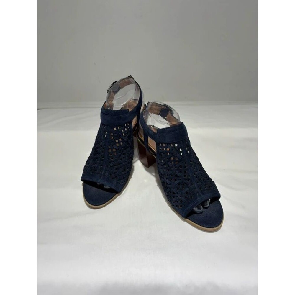 Like NEW Franco Sarto Block Heel Sandals  Size 8.5